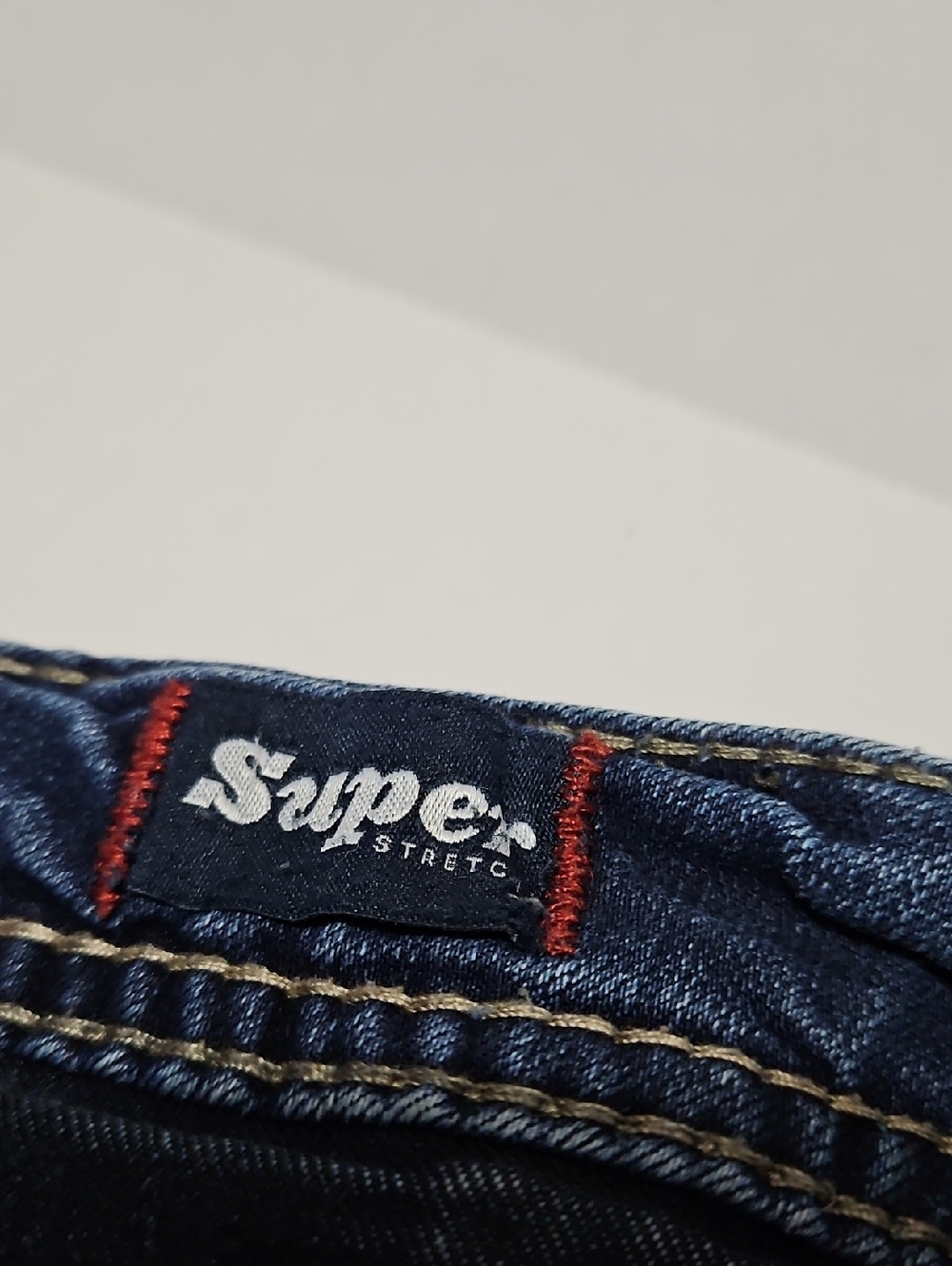 Silver Jeans Dark Blue Skinny Super Stretch Jeans with Faded Detail Size 20 - Picture 8 of 14
